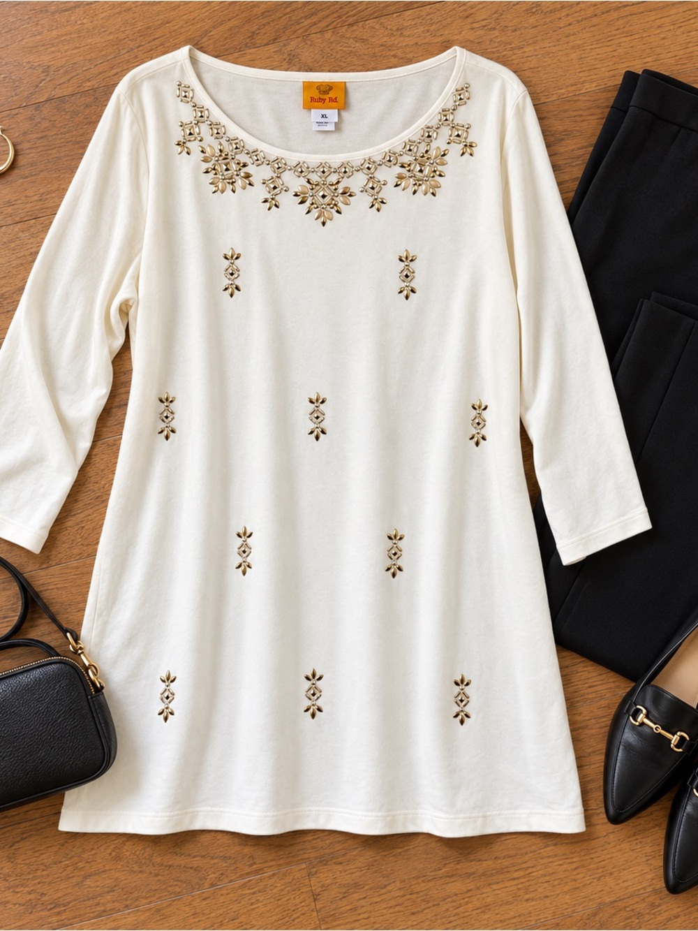 Ruby Rd. Cream Long-Sleeve Embellished Scoop Neck Tunic